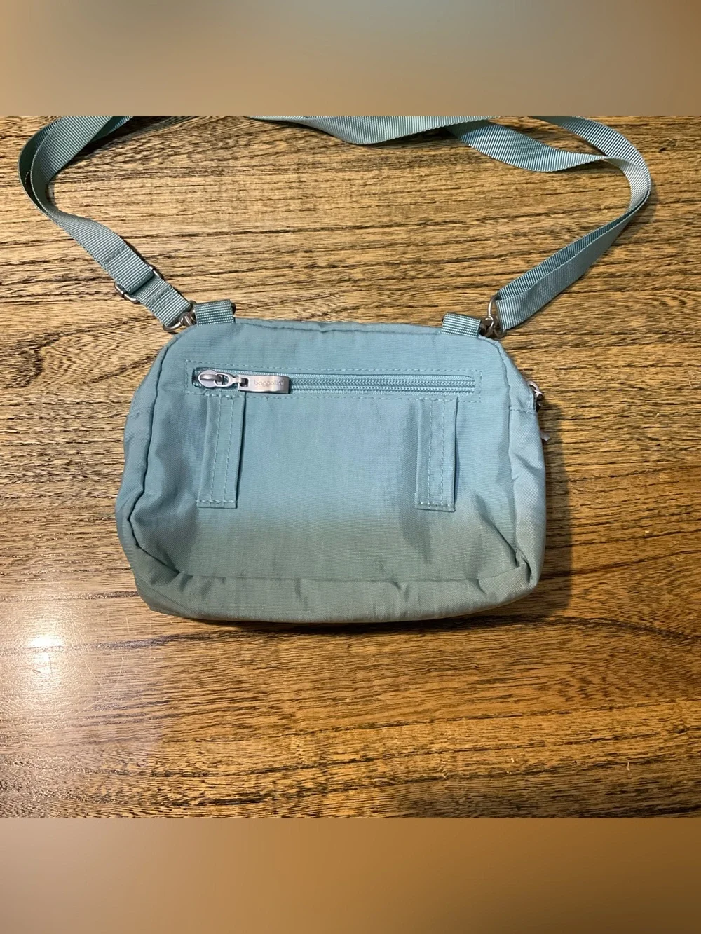 Baggallini triple zip